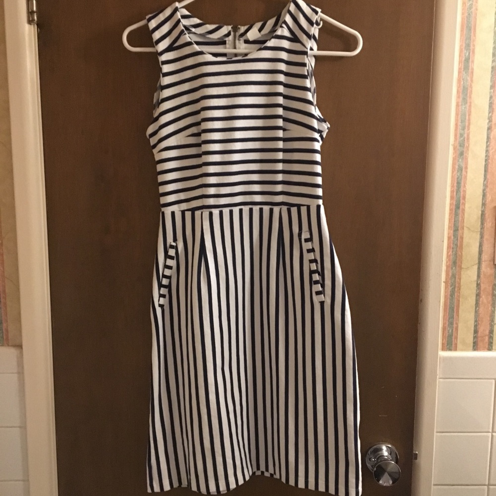Old navy stripped dress